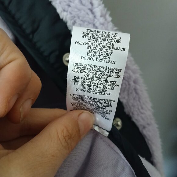 Peloton Women's Size Medium Caviar Warm Sherpa Sweater Long Sleeve Pocket Purple - Picture 14 of 15